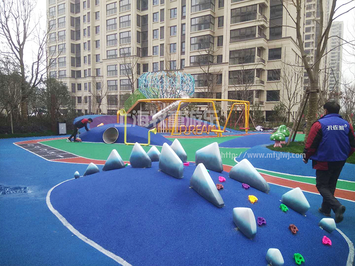 上海幼儿游乐设备厂家
